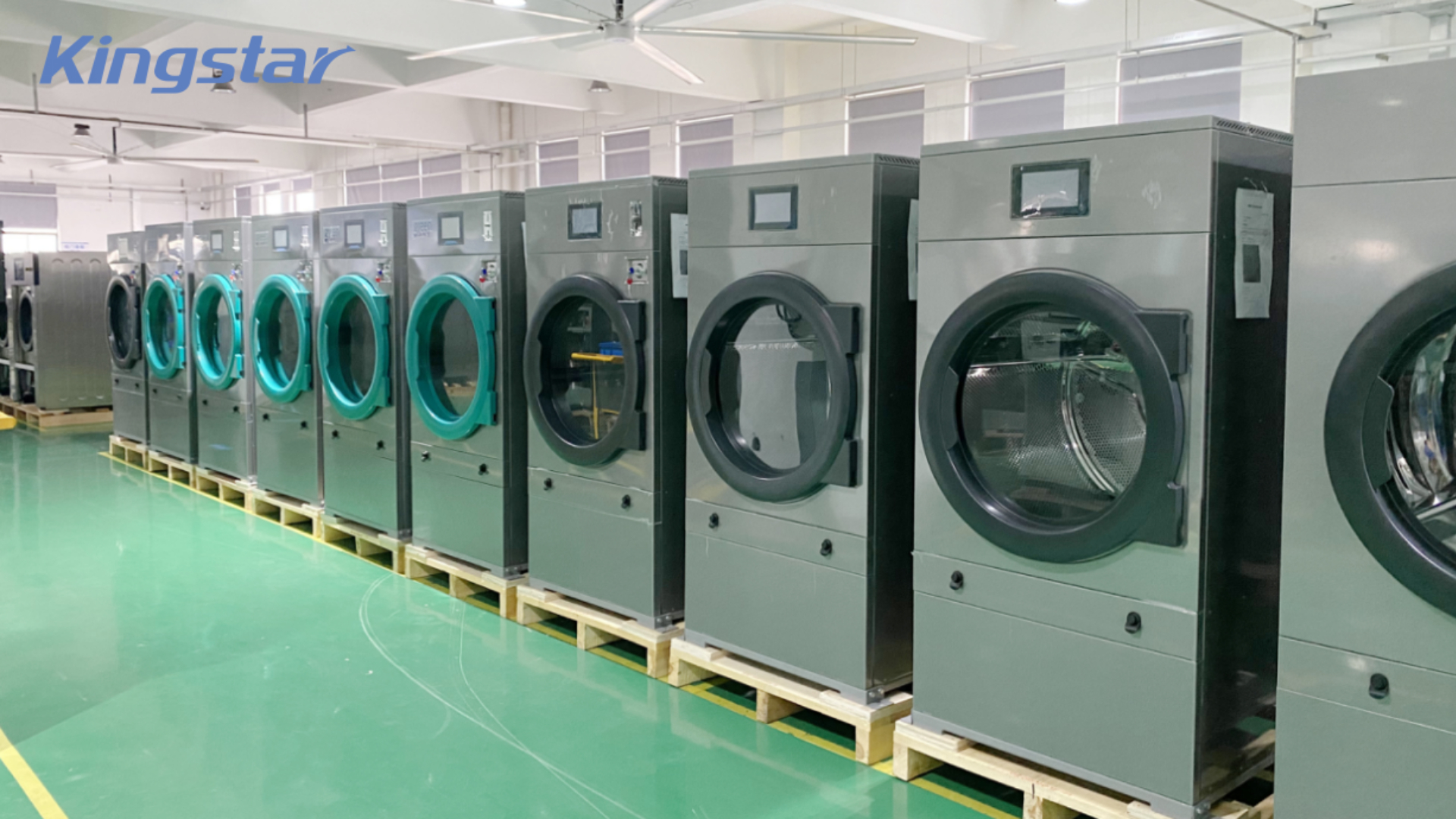 Stăpânirea temperaturilor de călcat: cum spălătoriile asigură rezultate finale perfecte